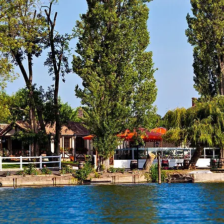 Hotel Les Canisses