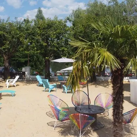 Les Canisses 3* Saint-Pierre-la-Garenne