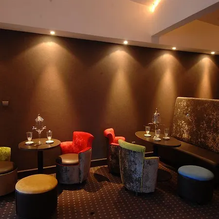 Les Canisses Saint-Pierre-la-Garenne