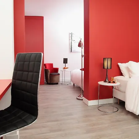 Les Canisses 3* Saint-Pierre-la-Garenne