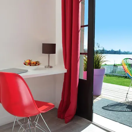 Les Canisses Otel 3*