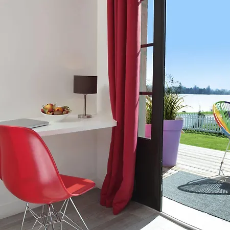 Les Canisses Hotel 3*